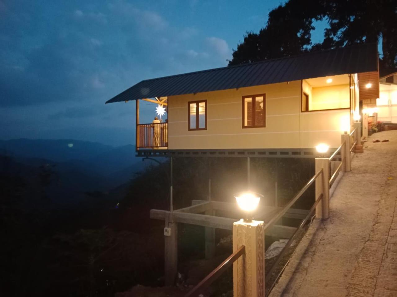 Cloudscape Homestay Pīrmed Extérieur photo